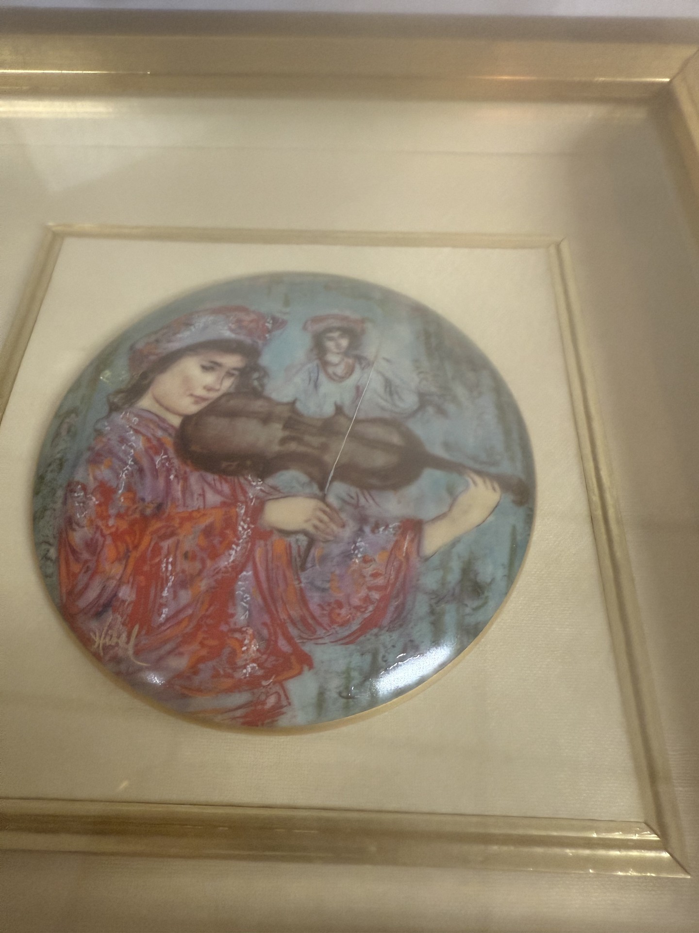 Fiore Edna Hibel Limited Edition Plates in Gold Frame - image 4 of 7