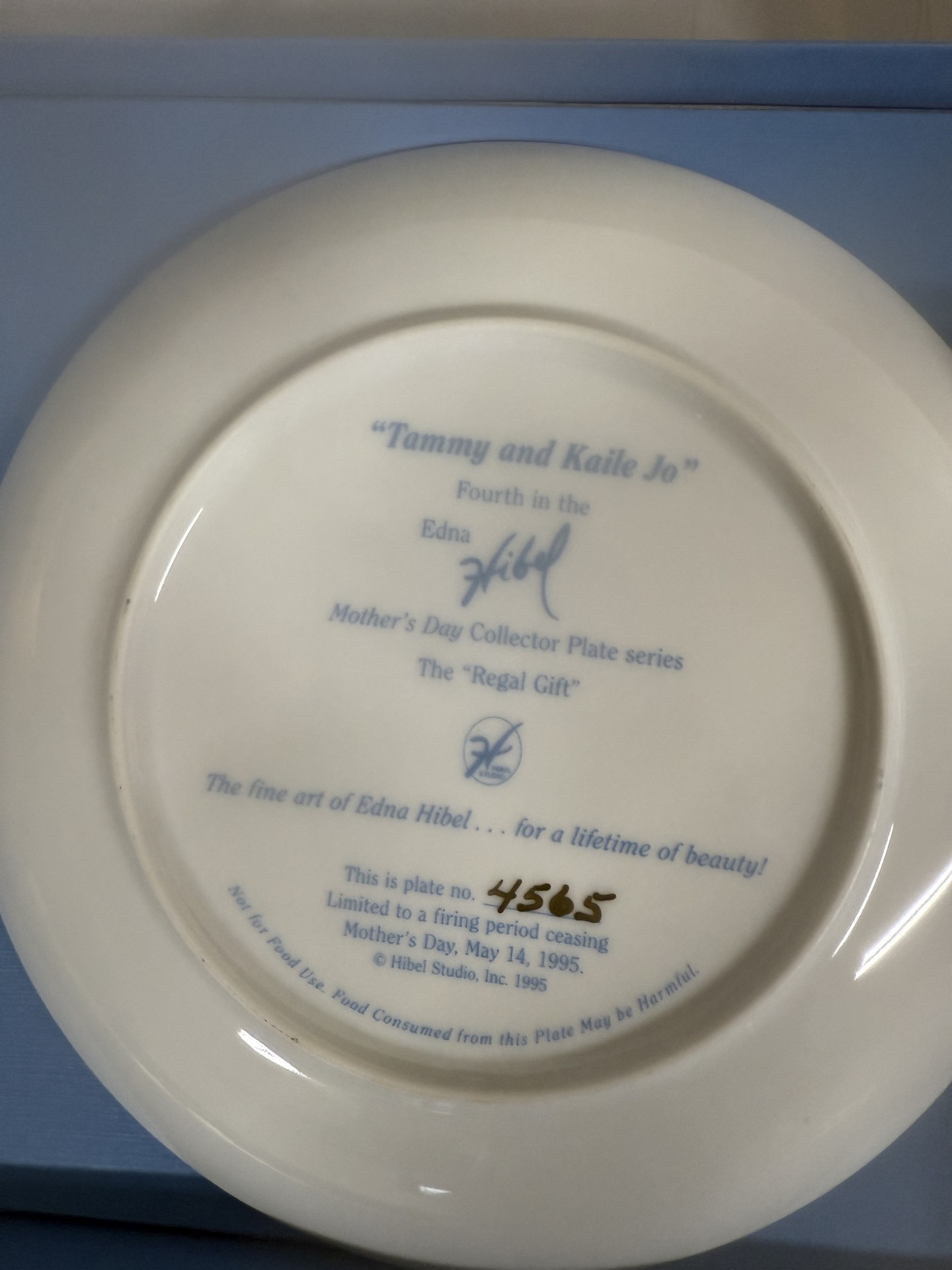 Edna Hibel Mother's Day Collector Plates – Four Plate Set - image 7 of 10