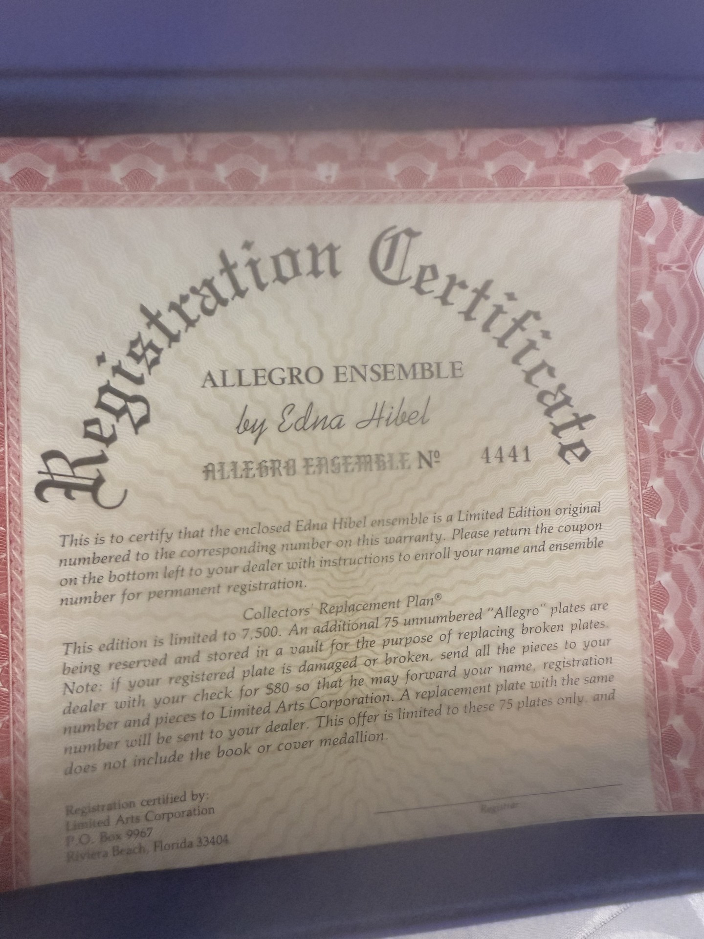 Hibel Allegro Ensemble Porcelain Plate Set with Certificate - image 5 of 6