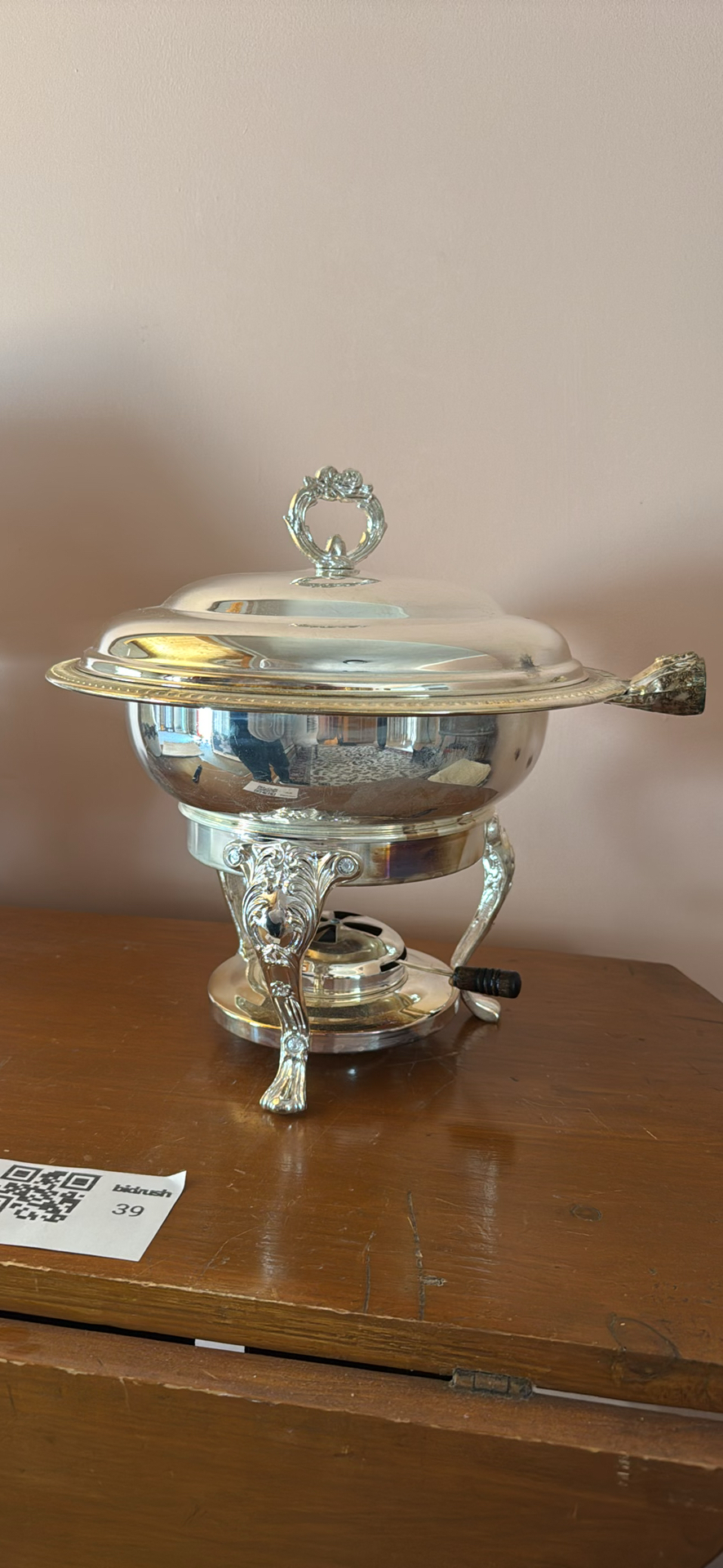 International Silver Company Chafing Dish with Lid and Burner - image 1 of 4