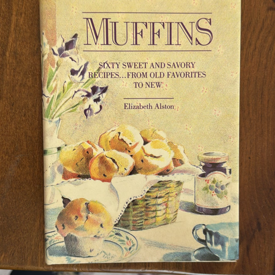 Assorted Cookbooks and Recipe Booklets - image 4 of 14