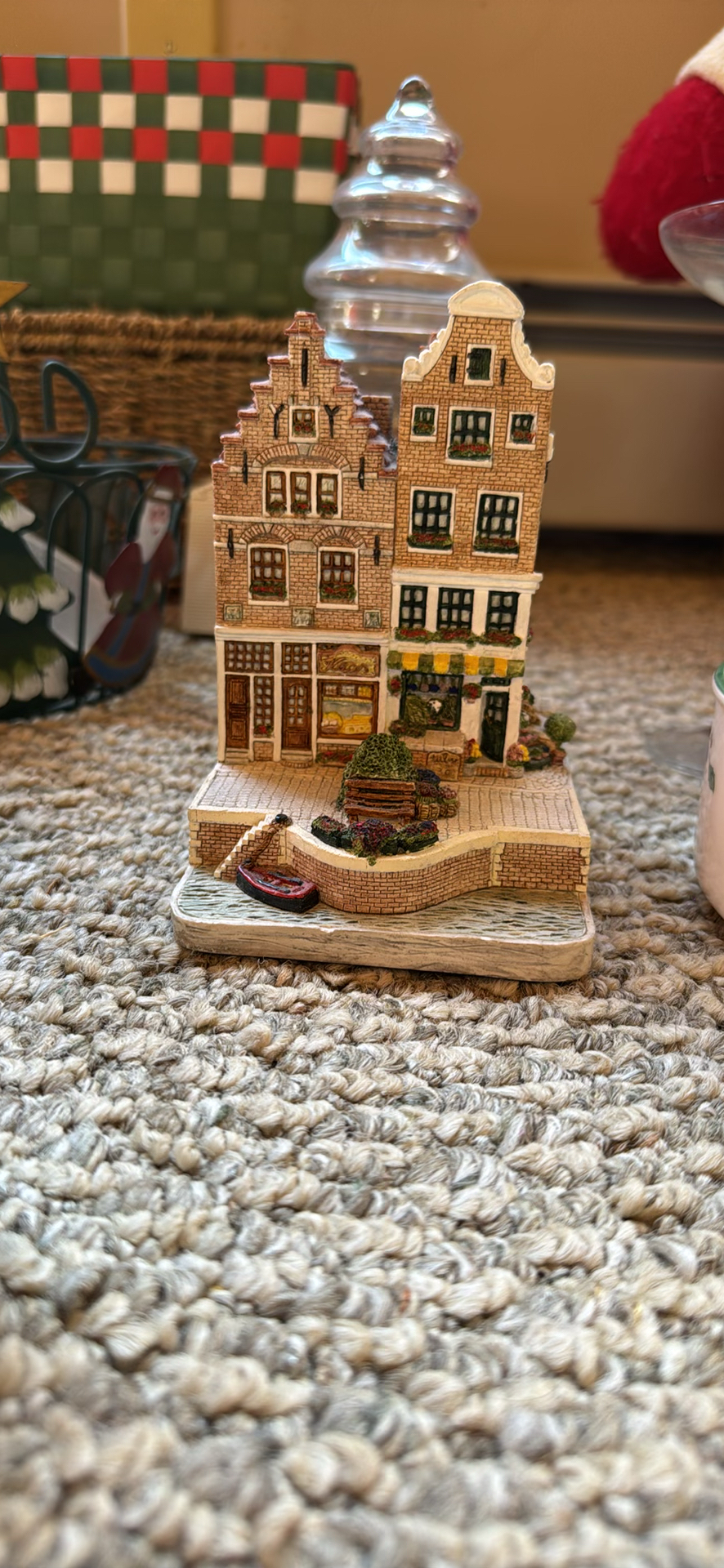 Assorted Christmas Holiday Decor Items - image 7 of 13