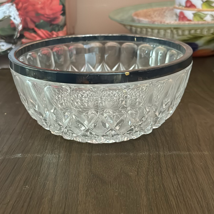 Assorted Glass Serving Dishes and Plates - image 5 of 7
