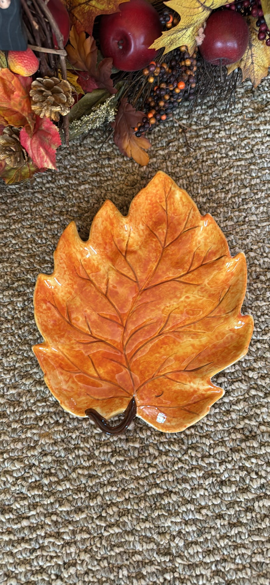 Autumn Wreaths, Decorative Leaf Dish, and Wicker Baskets - image 2 of 8