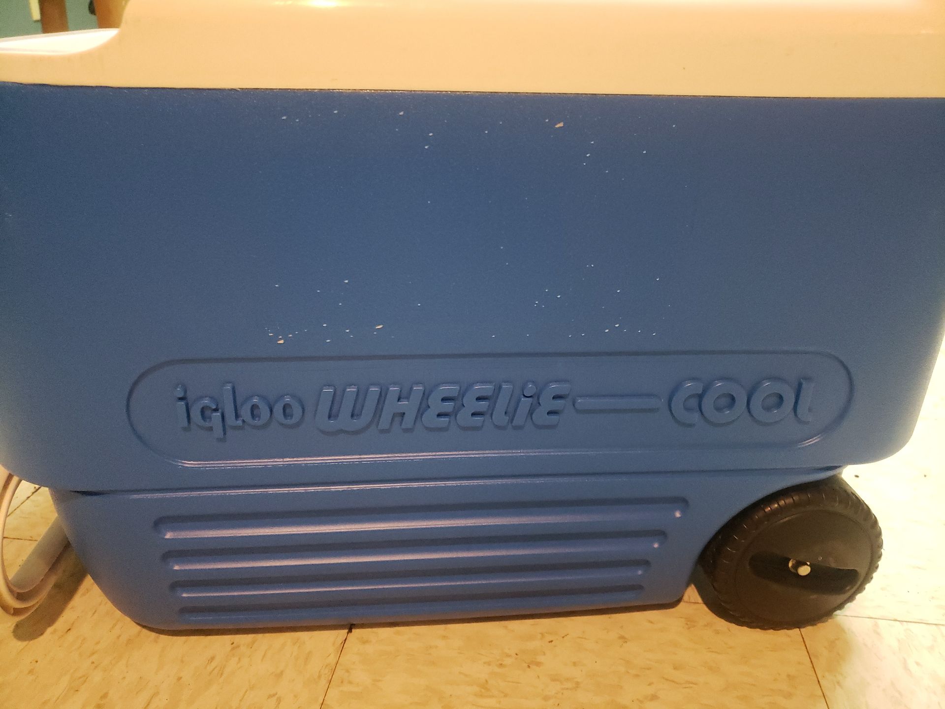 Igloo Wheelie Cool Rolling Cooler - image 2 of 3