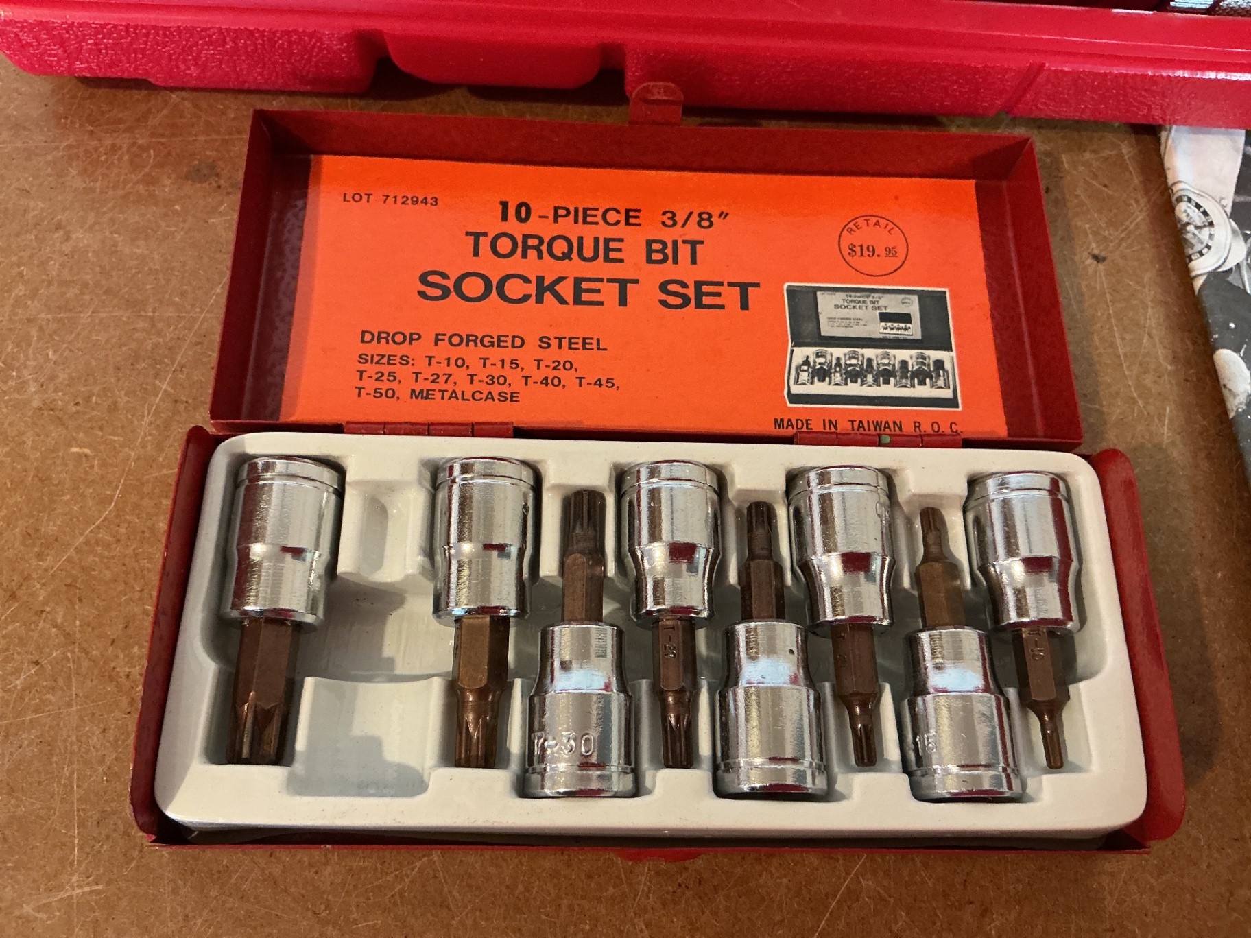 Snap-on Torque Wrench and 10-Piece Torque Bit Socket Set - image 2 of 5