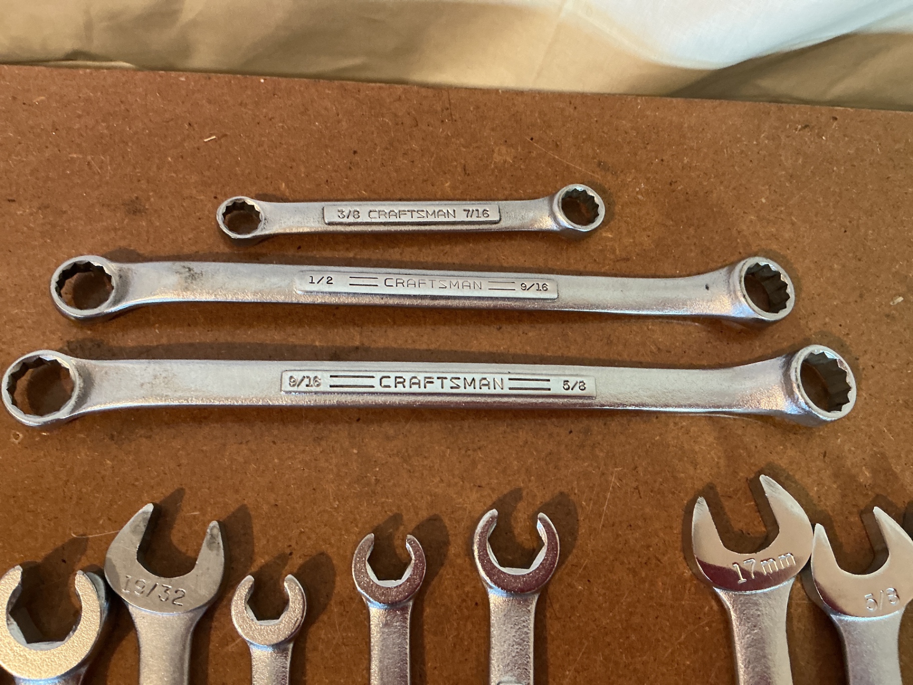 Craftsman wrenches and assorted hand tools - image 6 of 7