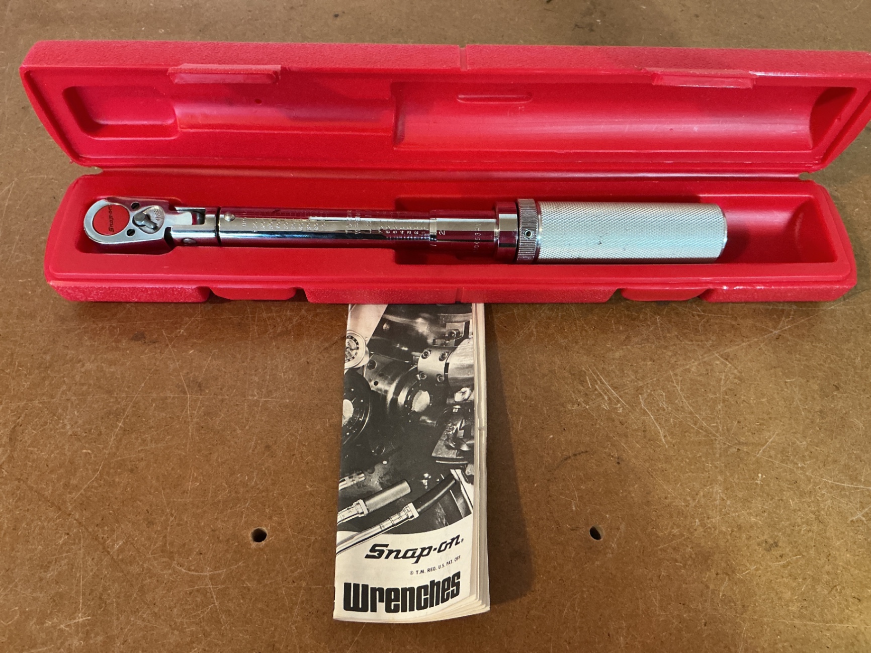 Snap-on Torque Wrench and 10-Piece Torque Bit Socket Set - image 3 of 5