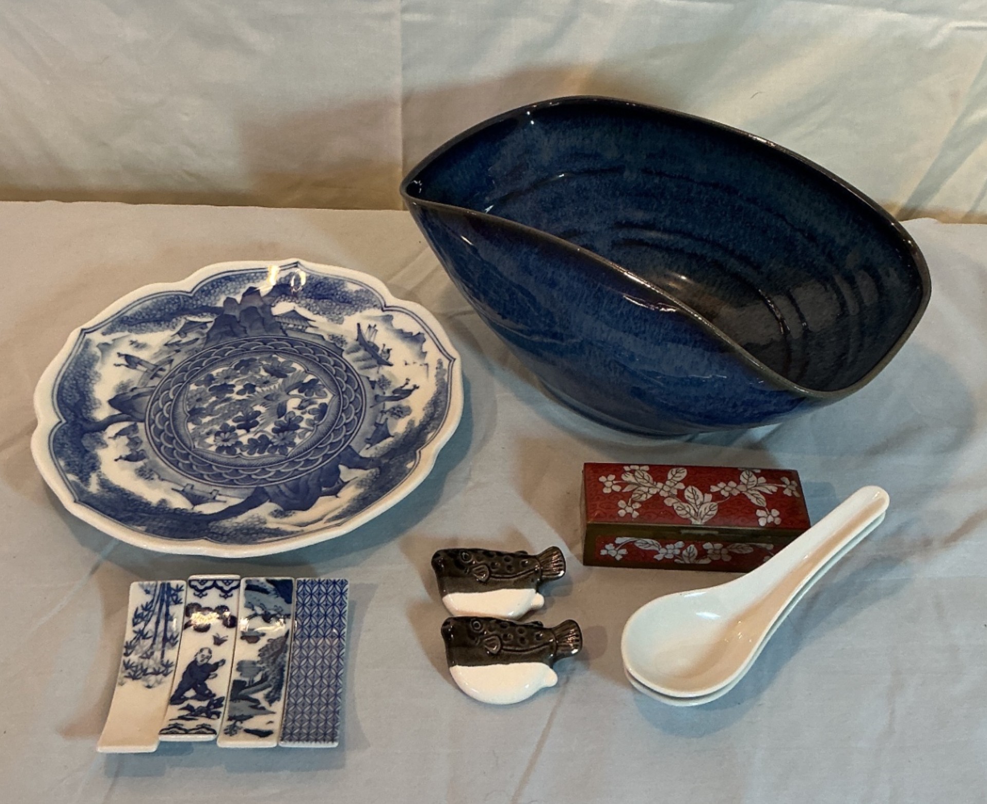 Asian Inspired Decor and Kitchen - image 5 of 7