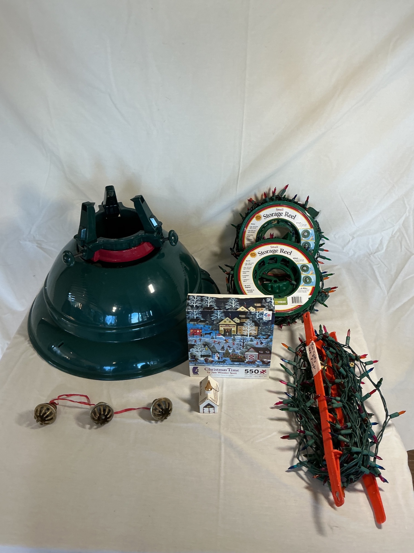 Christmas Decorations, Lights, Stockings and Gift Wrap - image 7 of 10