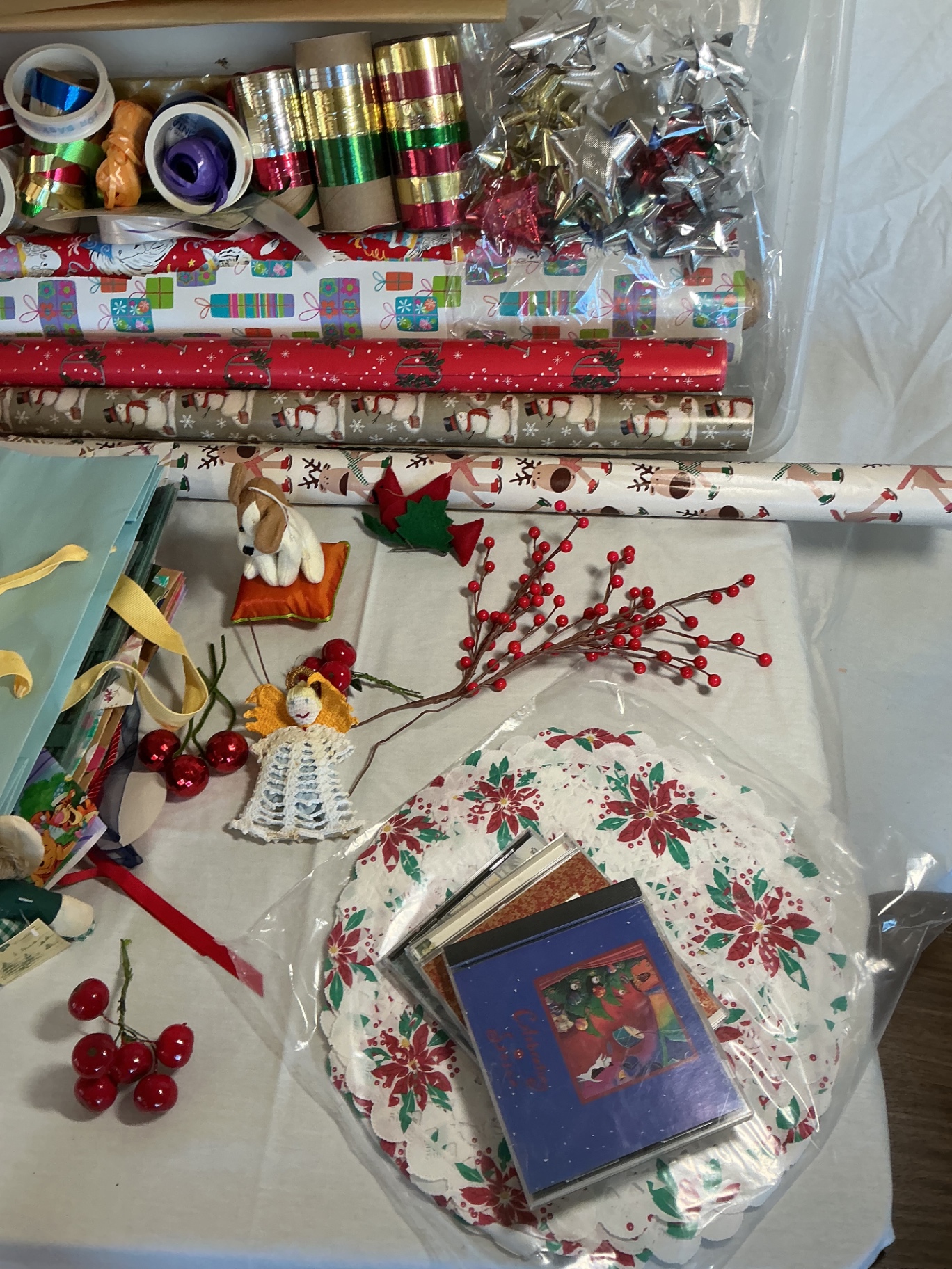 Christmas Decorations, Lights, Stockings and Gift Wrap - image 3 of 10