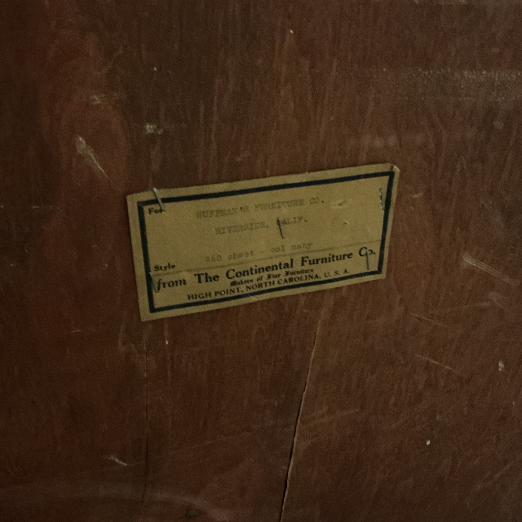 Vintage mahogany six-drawer dresser - image 6 of 7