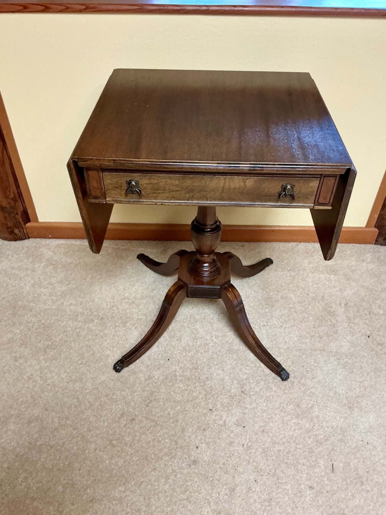 2 Mahogany pedestal table with drop leaves and drawer - image 8 of 8
