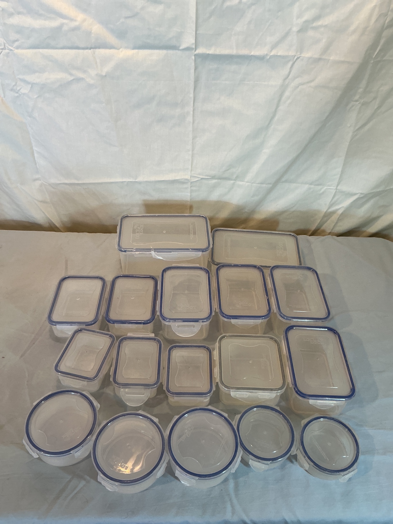 Plastic Storage Containers and Lids some Tupperware - image 4 of 4