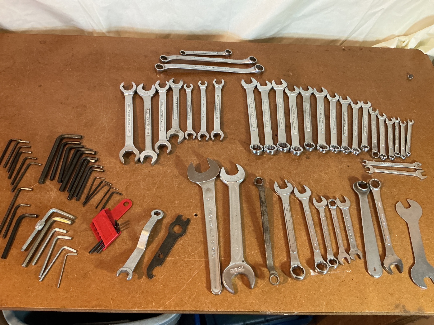 Craftsman wrenches and assorted hand tools - image 1 of 7