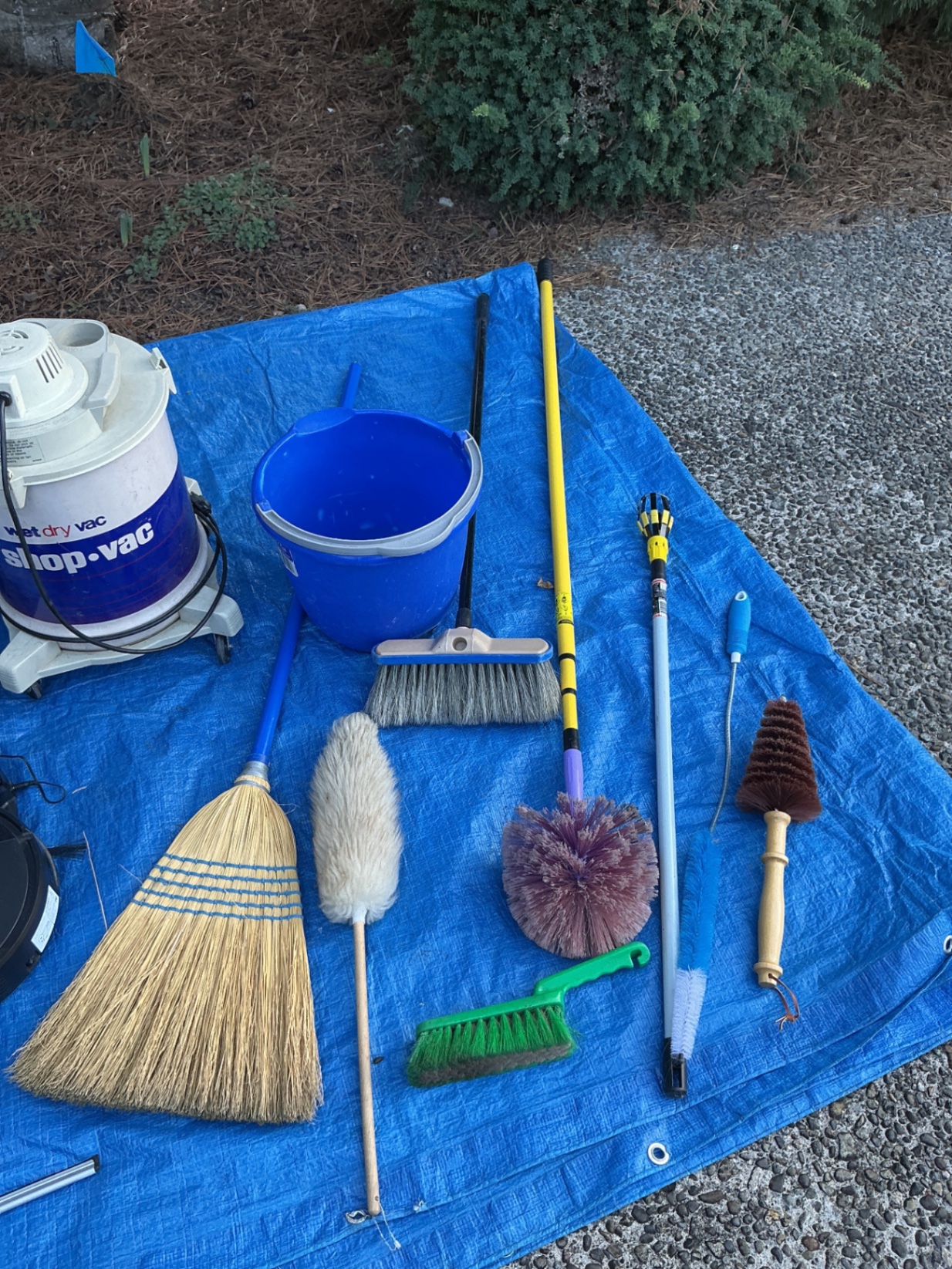 Cleaning Lot - image 5 of 5