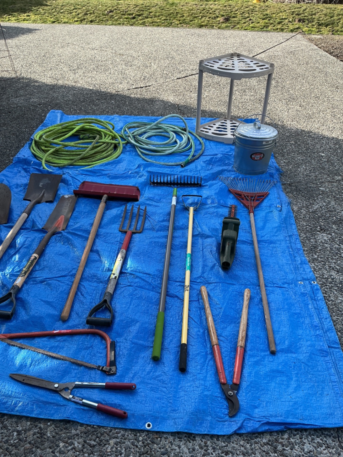 Gardening Tools and Equipment Set - image 3 of 5