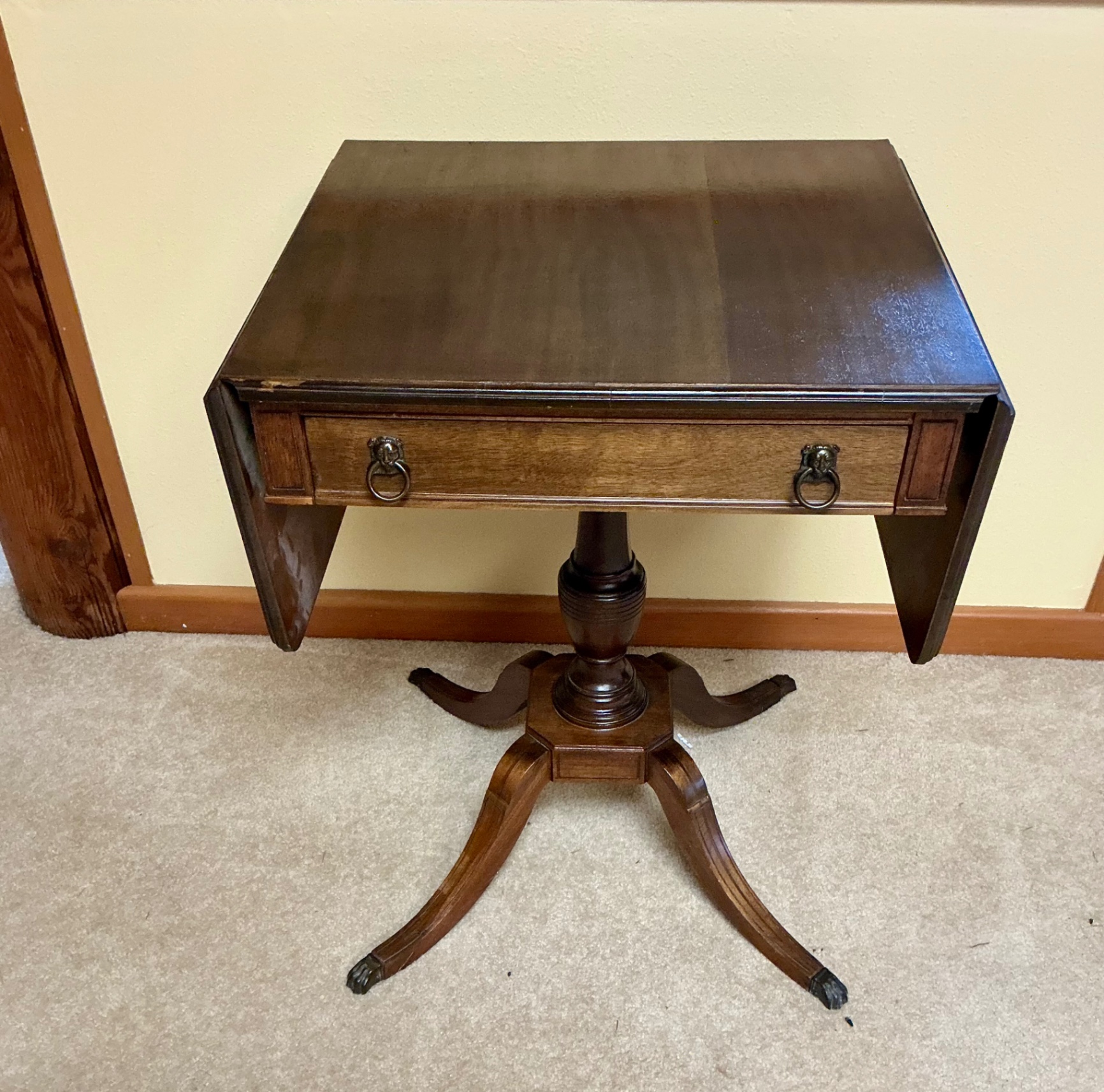 2 Mahogany pedestal table with drop leaves and drawer - image 1 of 8