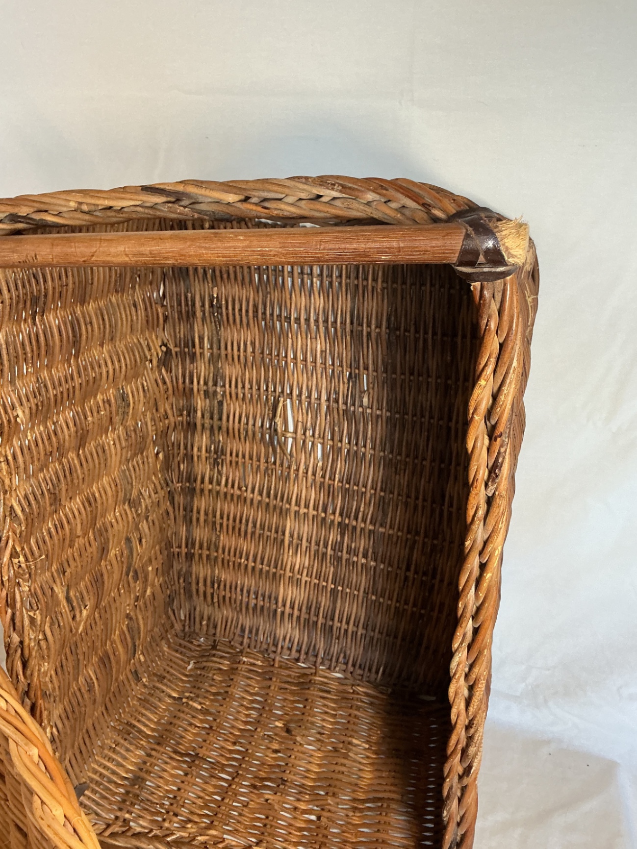 Set of two woven wicker storage baskets - image 2 of 3