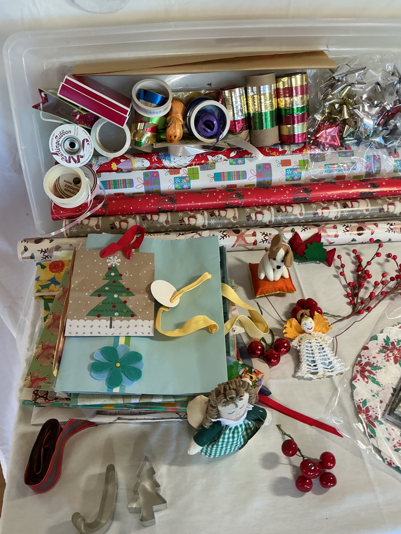 Christmas Decorations, Lights, Stockings and Gift Wrap - image 2 of 10