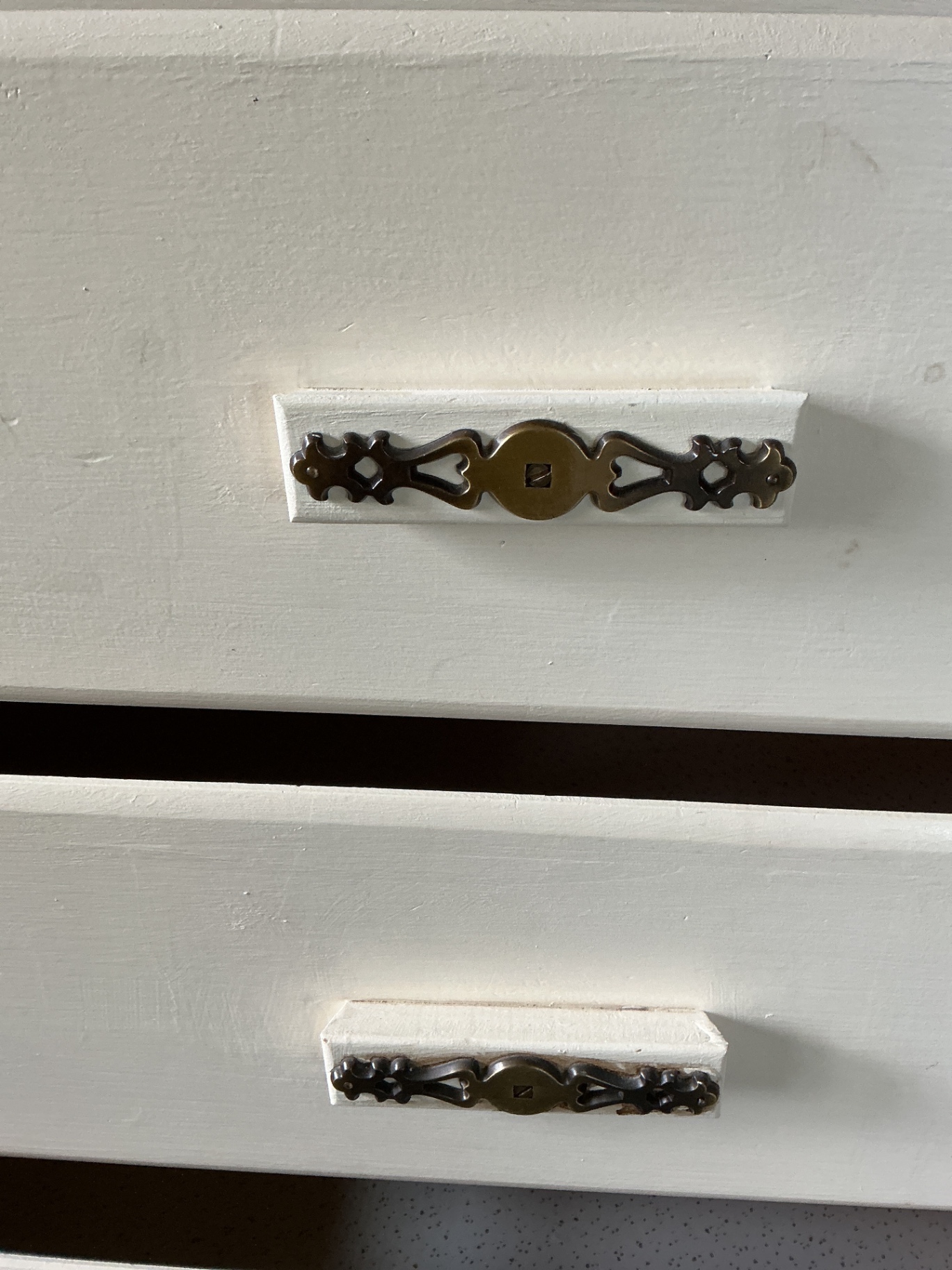 White wooden five-drawer dresser. - image 4 of 4
