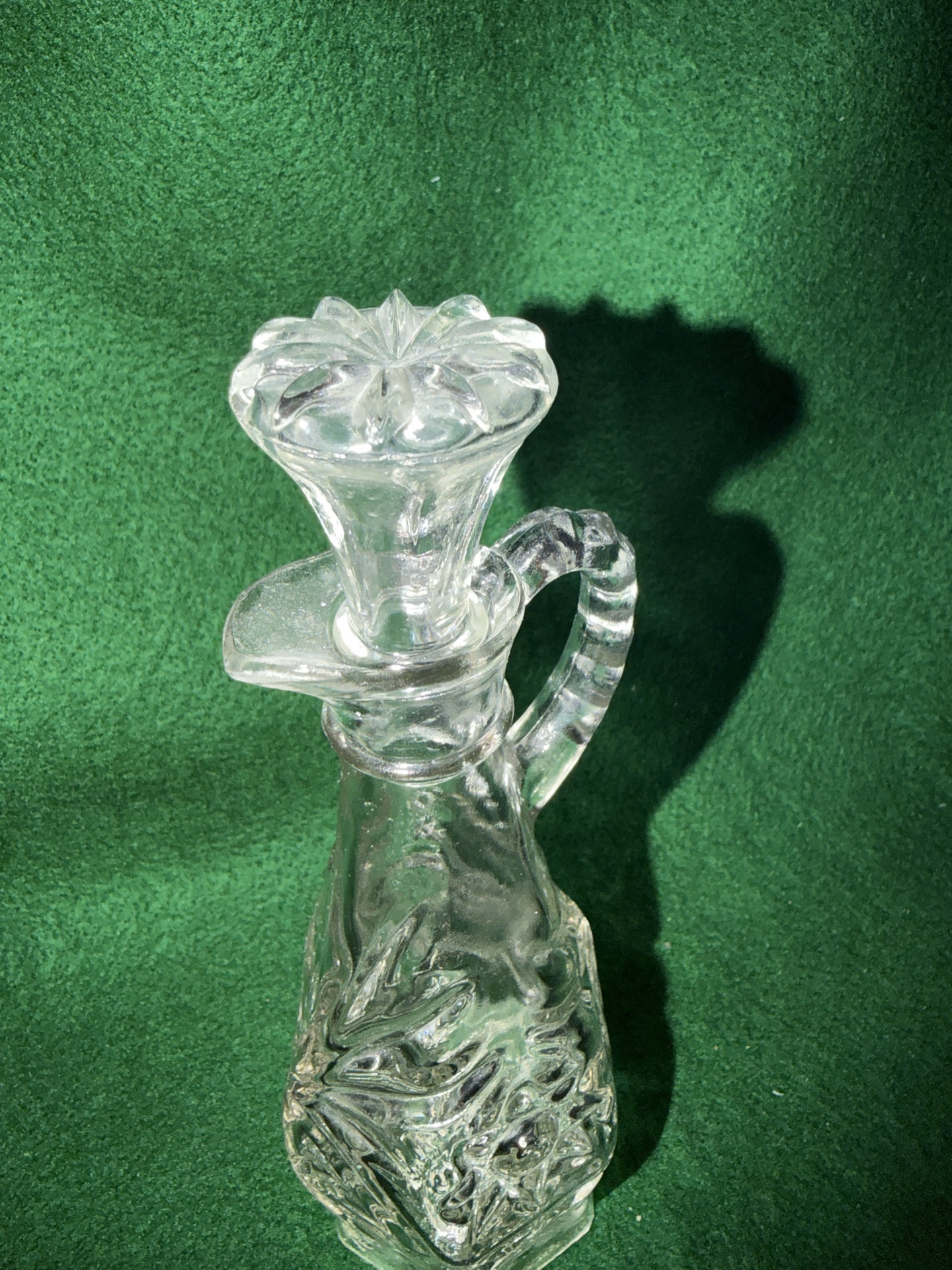 vintage Anchor Hocking (EAPC) glass oil or vinegar cruet bottle - image 3 of 4