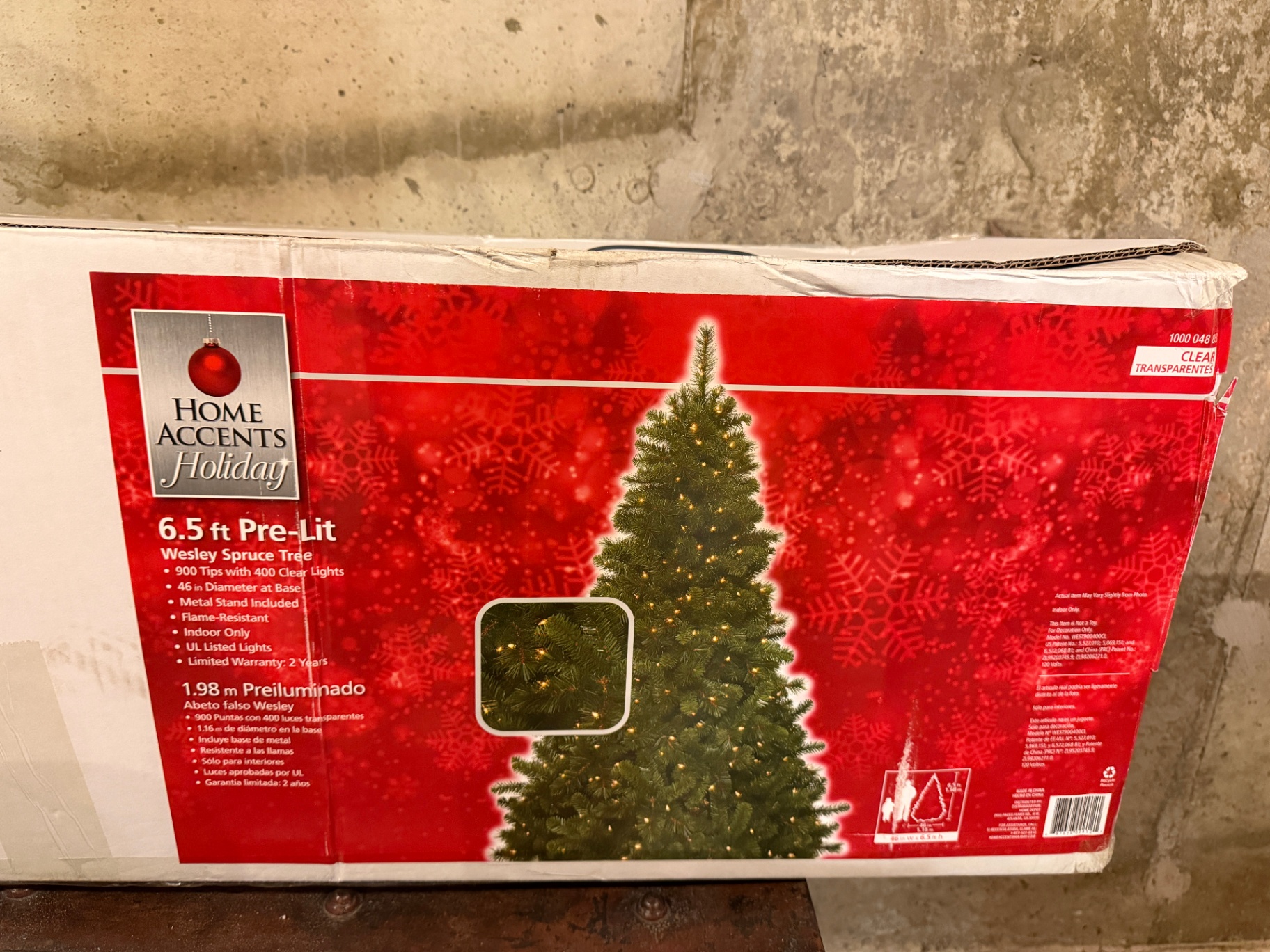 6.5' pre-lit Christmas Tree - image 2 of 3