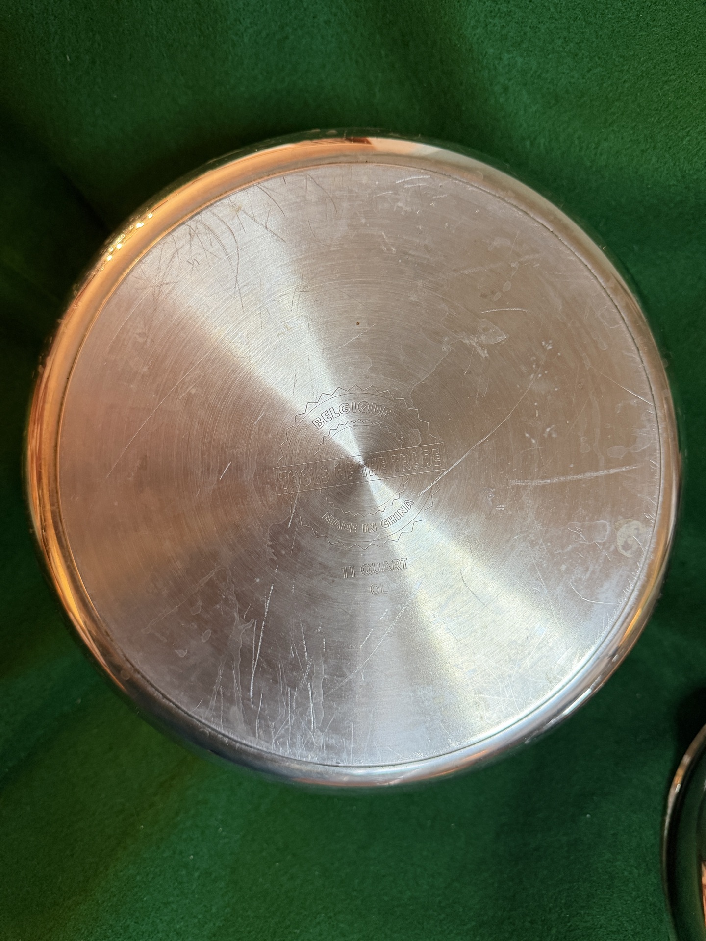 Belgique 11qt stockpot - image 4 of 5
