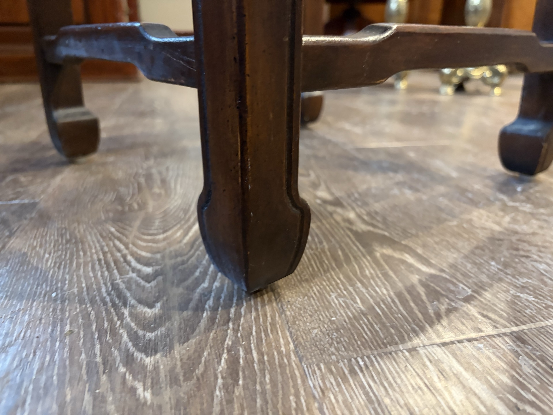 Dark wood square-top side table - image 5 of 7