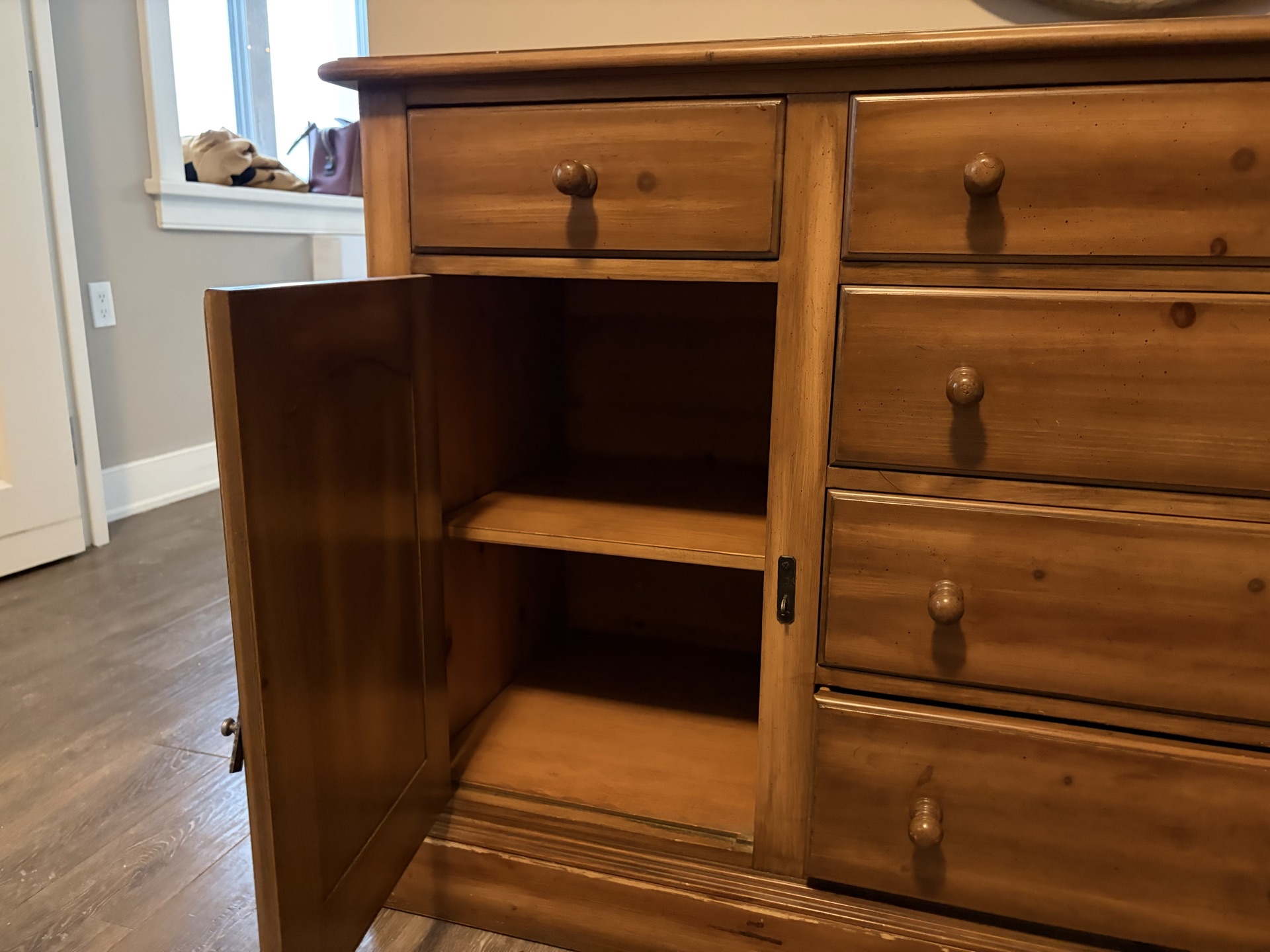 Solid wood sideboard with drawers and cabinet doors - image 6 of 7