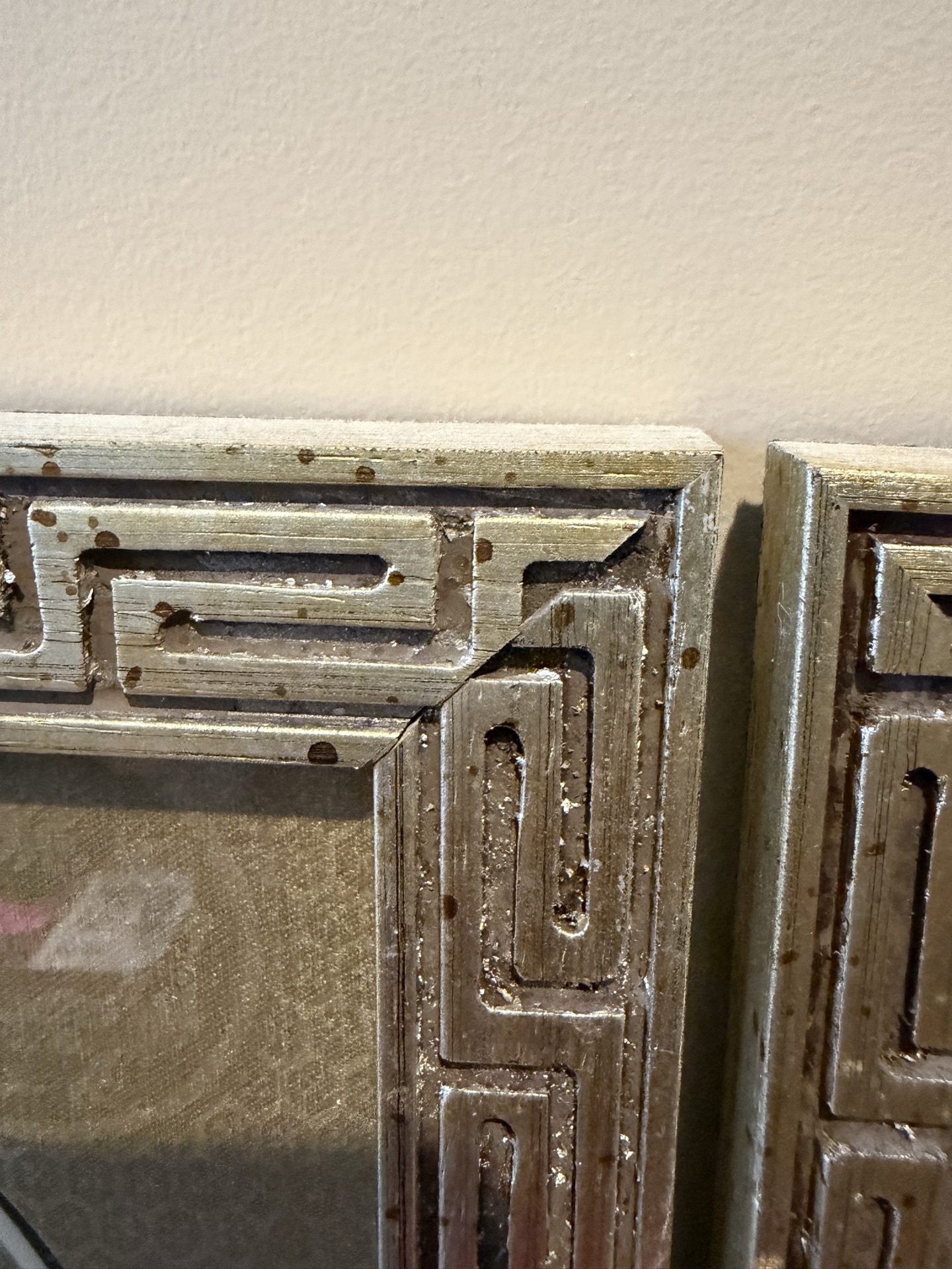 Jade in decorative metal wall frame set - image 3 of 6