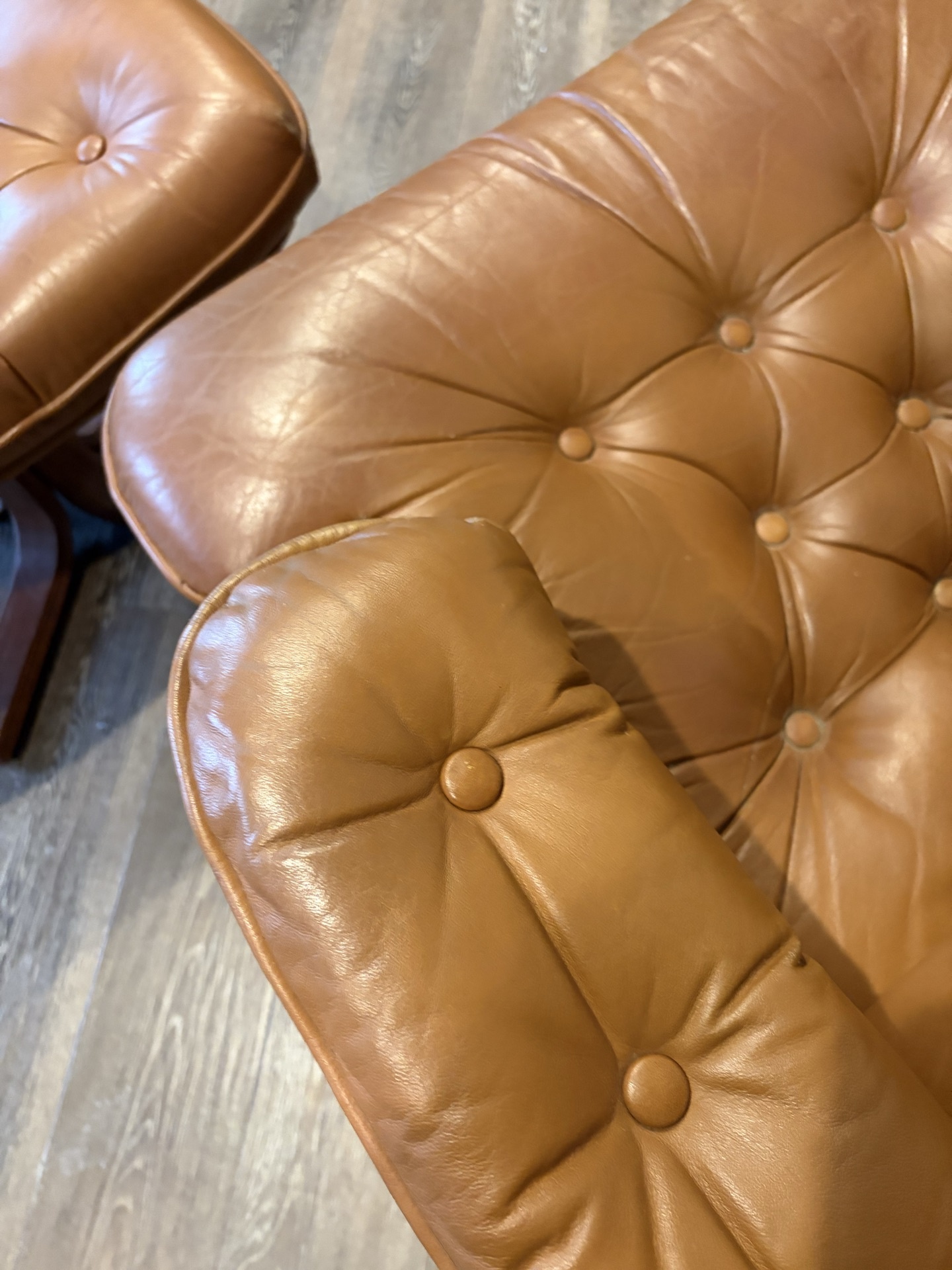 Leather recliner chair with matching ottoman - image 7 of 11