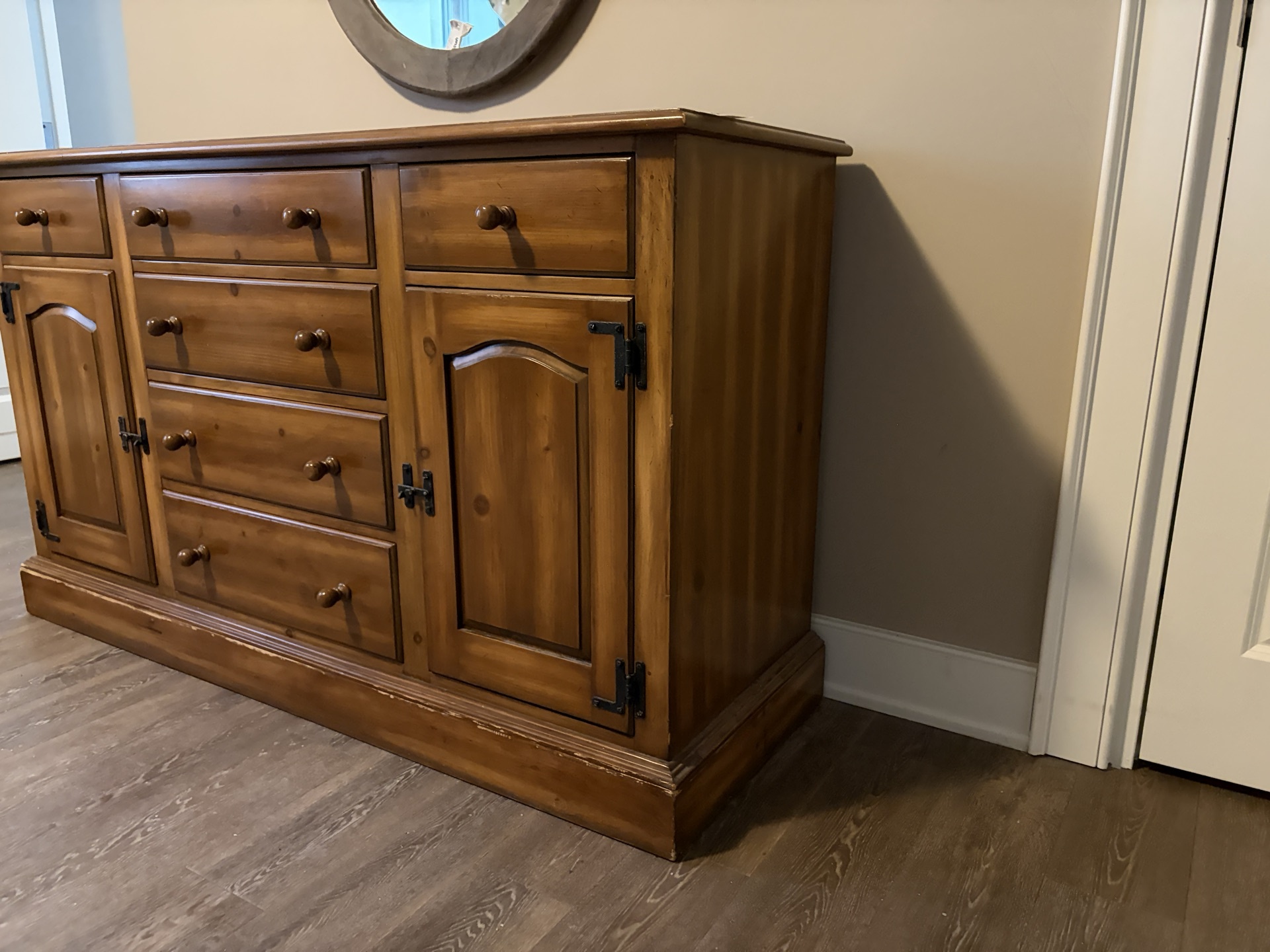 Solid wood sideboard with drawers and cabinet doors - image 2 of 7