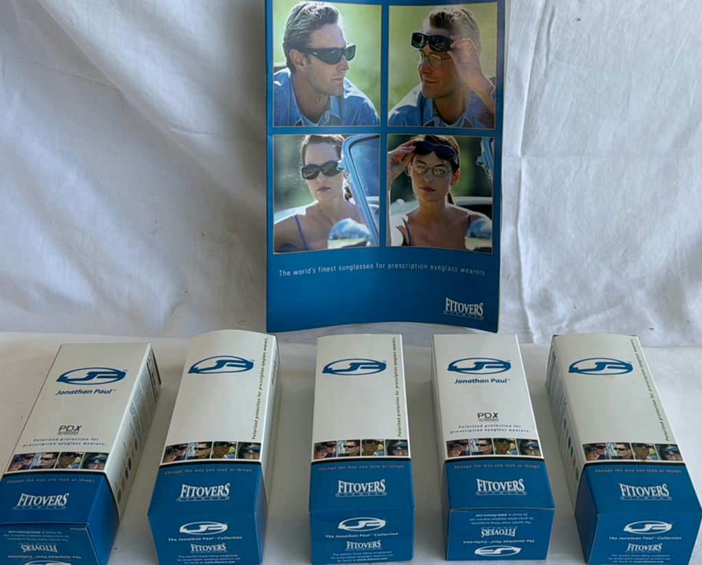 Navigator Fitovers Eyewear Packaging and Pet Grooming Tools - image 4 of 7