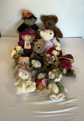 Boyds Bear Collection - Image 1 of 7