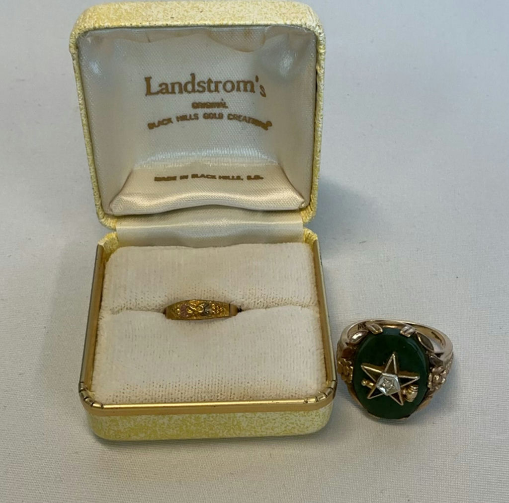 Gold, Sterling And Costume Jewerly With Boxes - image 15 of 18