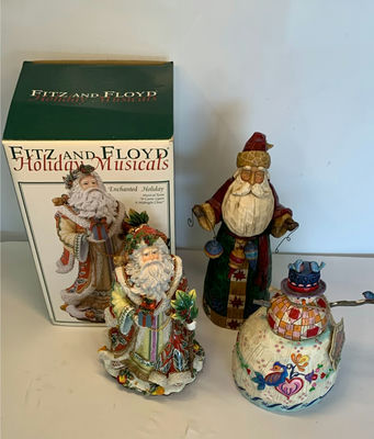 Christmas Figurines - Image 1 of 10