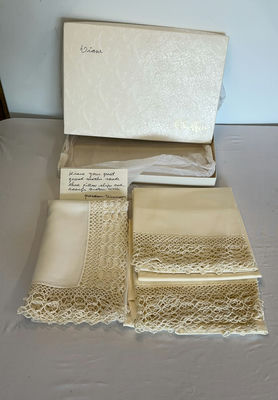Vintage Linen Handwork - Image 1 of 6