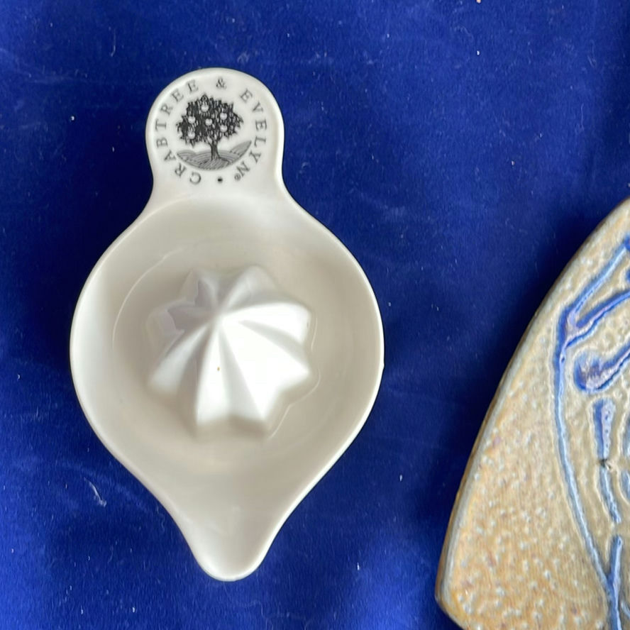 Pottery Items - image 7 of 13