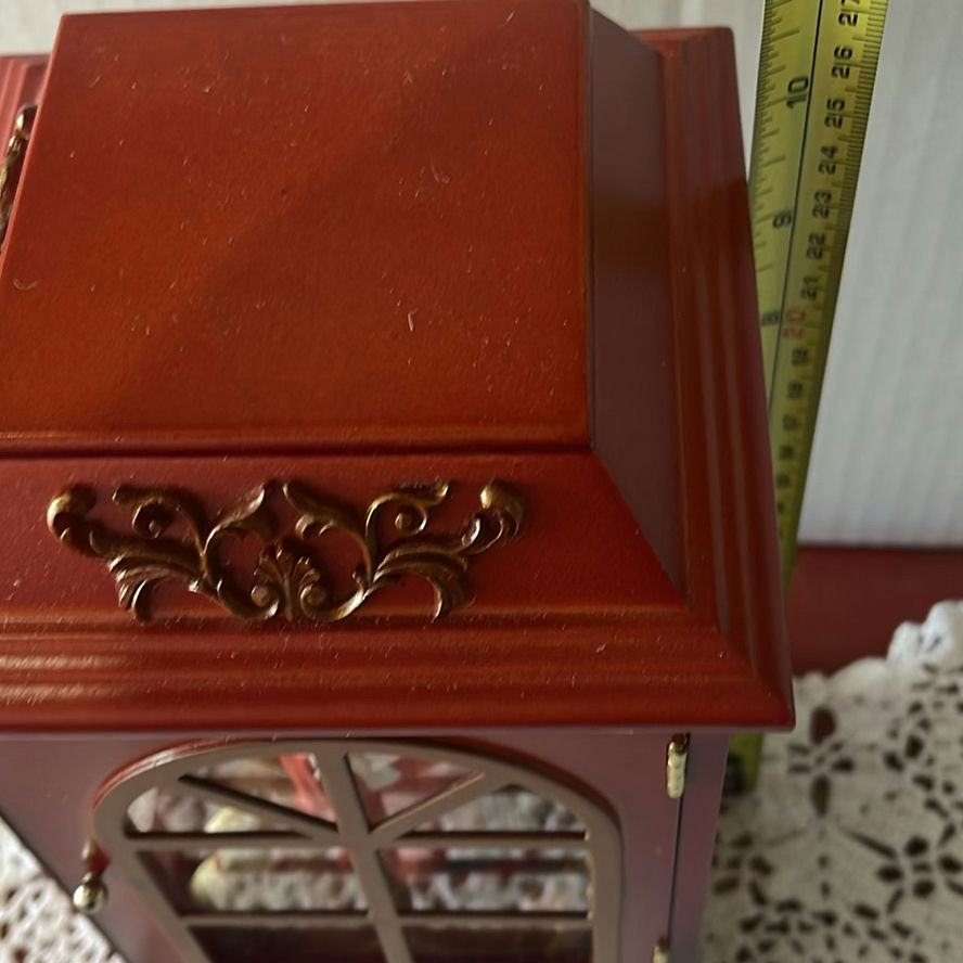Dept 56 Irish All I Want and House and Evergreen Tree and Musical Wooden Box - image 14 of 15