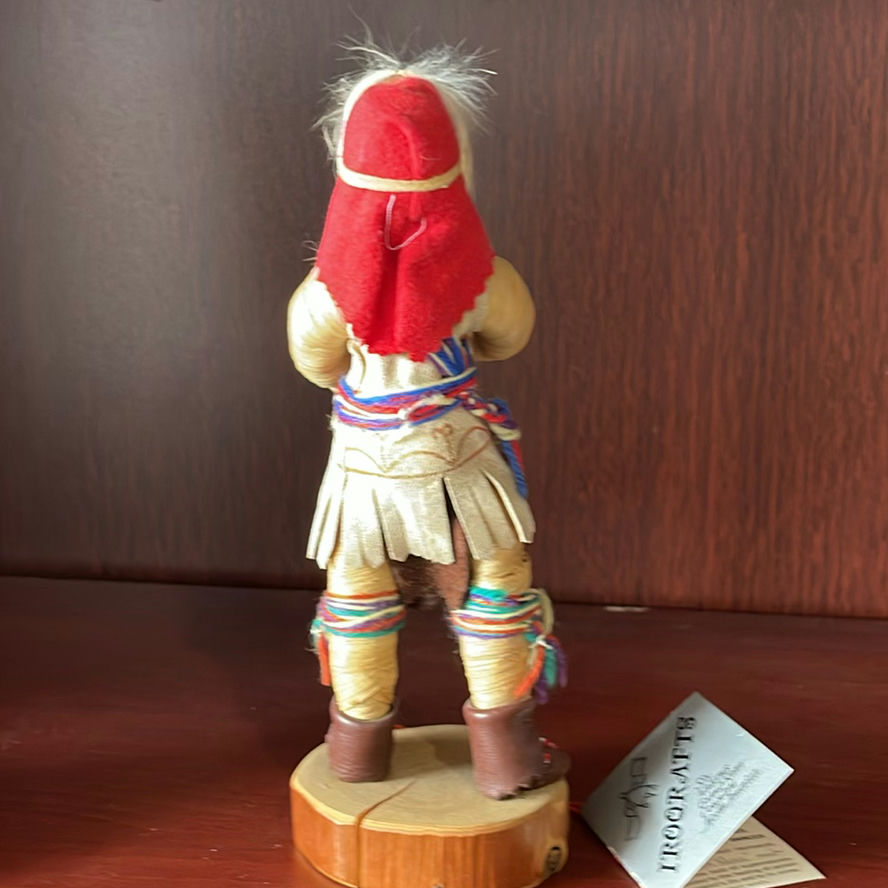 Iroquois Corn Husk Doll, Inuit Tea Cozy and Indigenous Tribal Figure - image 11 of 14