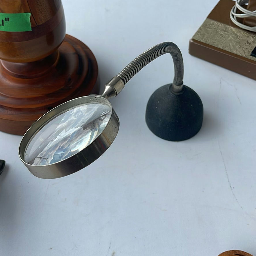 Ducks, Wooden Vase, Wooden Lamp, Vintage Desk Lamp and more - image 10 of 19