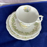 Royal Albert and Royal Doulton Cups and Saucers - thumbnail 16 of 20