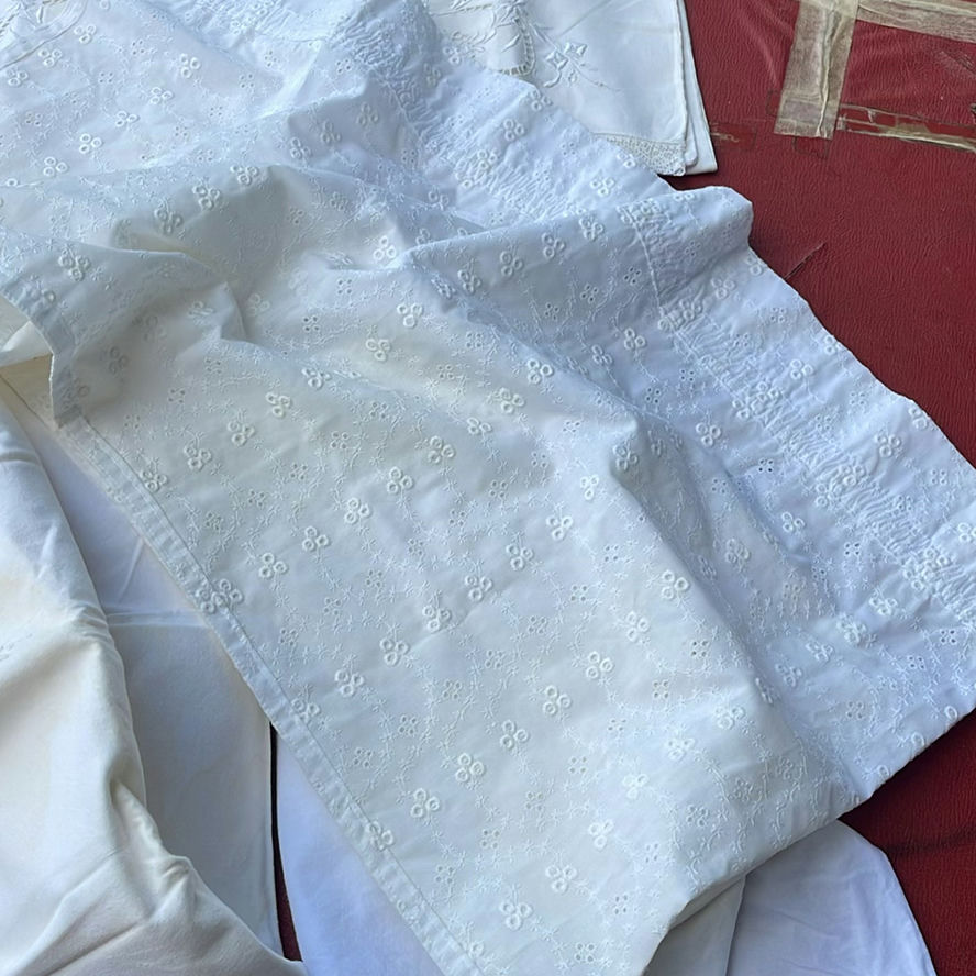 Vintage Pillowcases - image 6 of 7