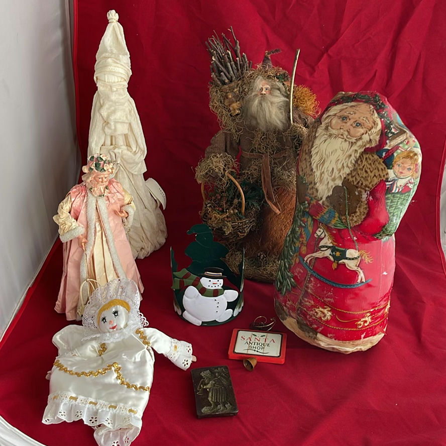 Santa Claus Decor - image 1 of 16