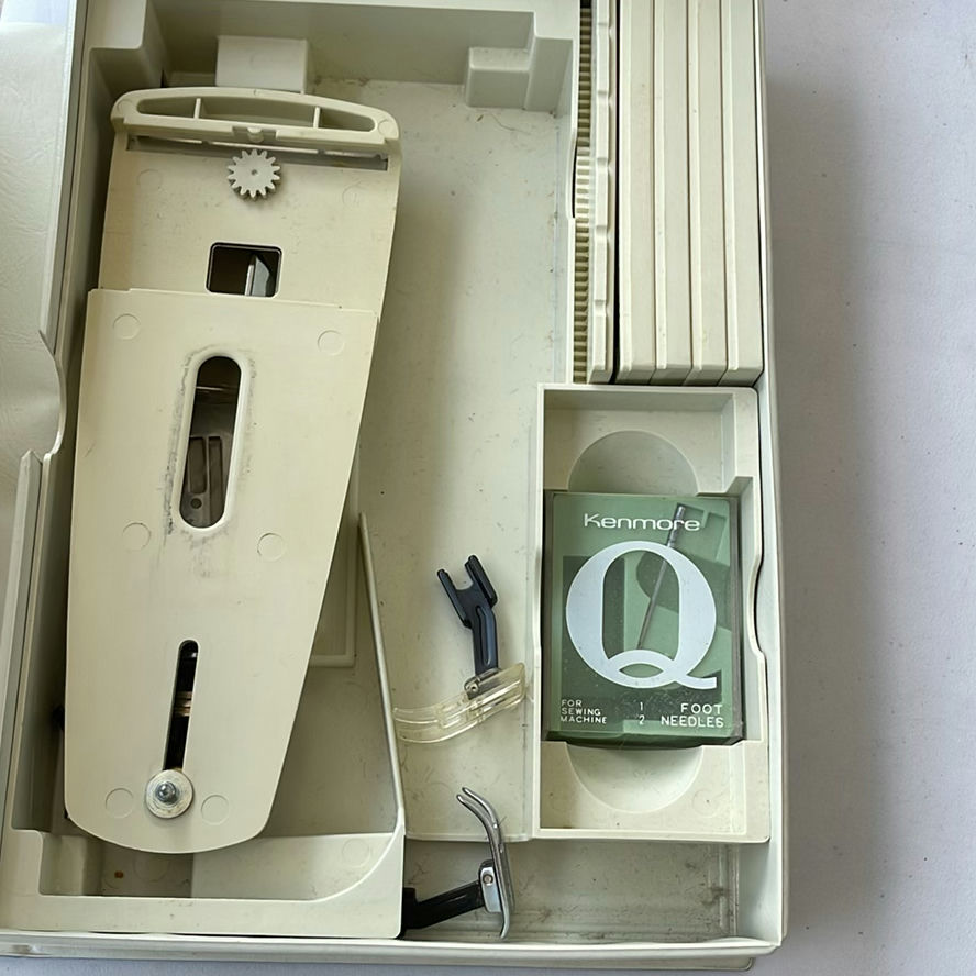 Kenmore Model 1914 Zig Zag Sewing Machine with Accessories - image 14 of 20