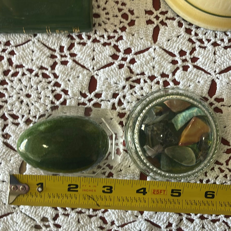 Royal Doulton Watson D7039, Egg shaped Gem, Gem paperweight - image 16 of 16