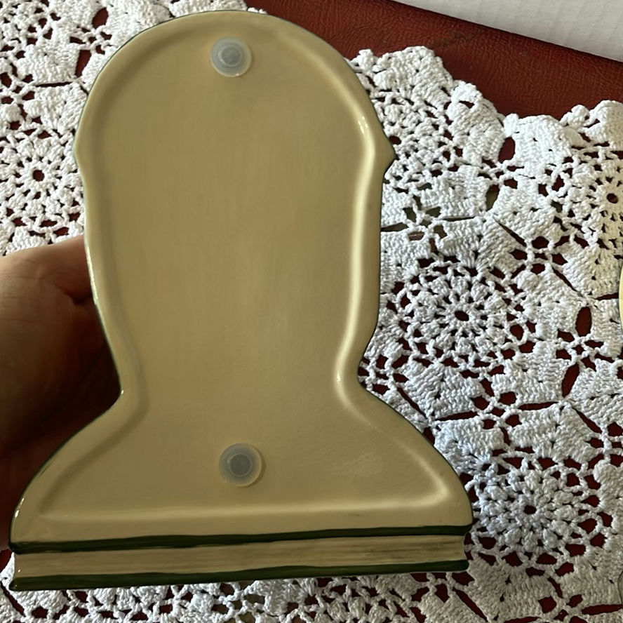Royal Doulton Watson D7039, Egg shaped Gem, Gem paperweight - image 5 of 16