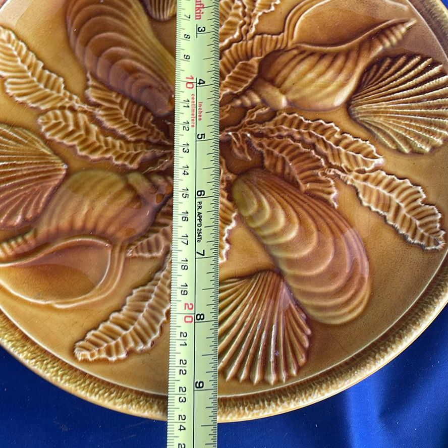 Shell Motif including Vintage Plate - image 11 of 11
