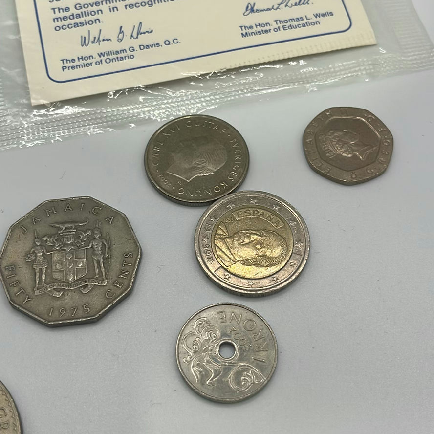 Various Currency - image 9 of 10